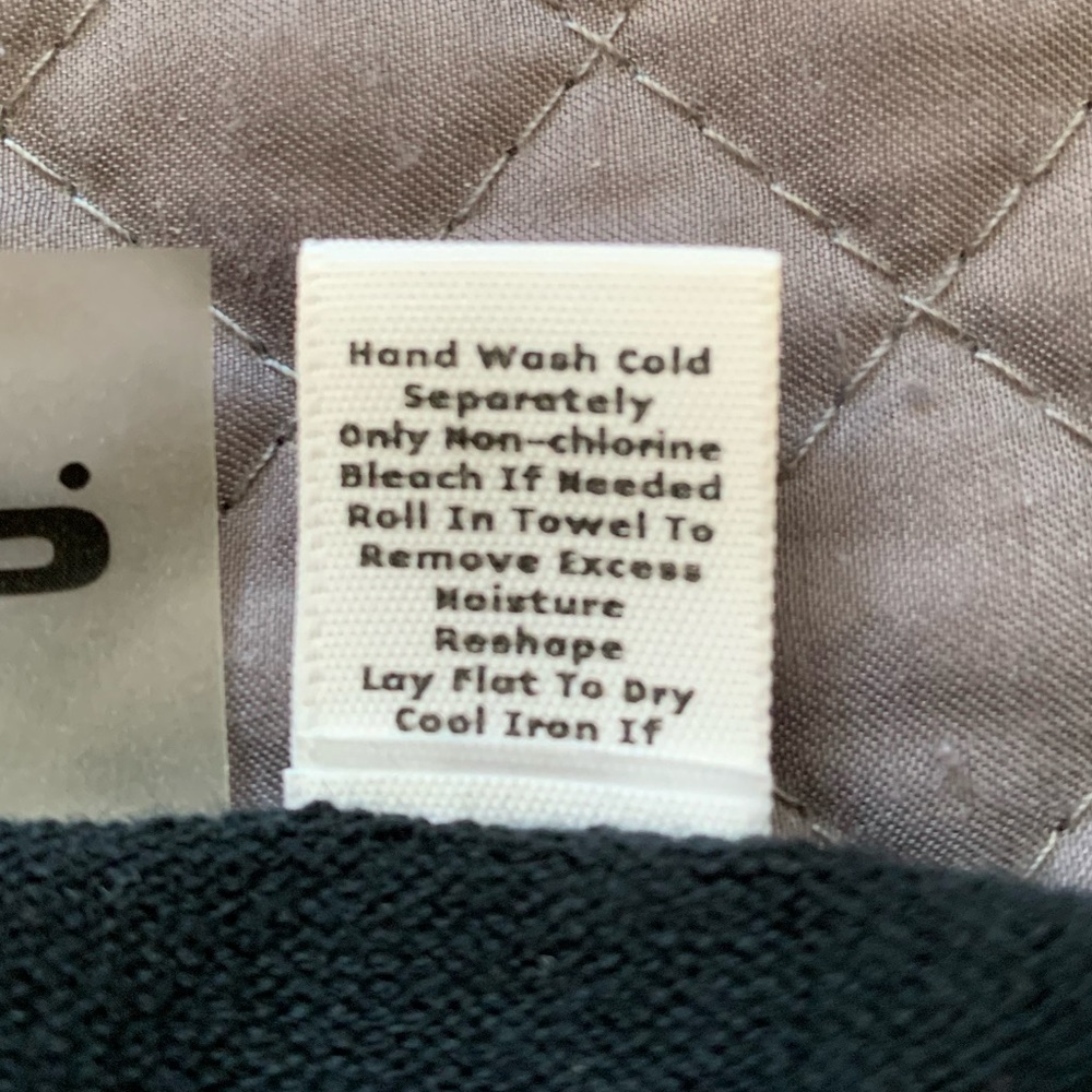 Sweater - Picture 3 of 3